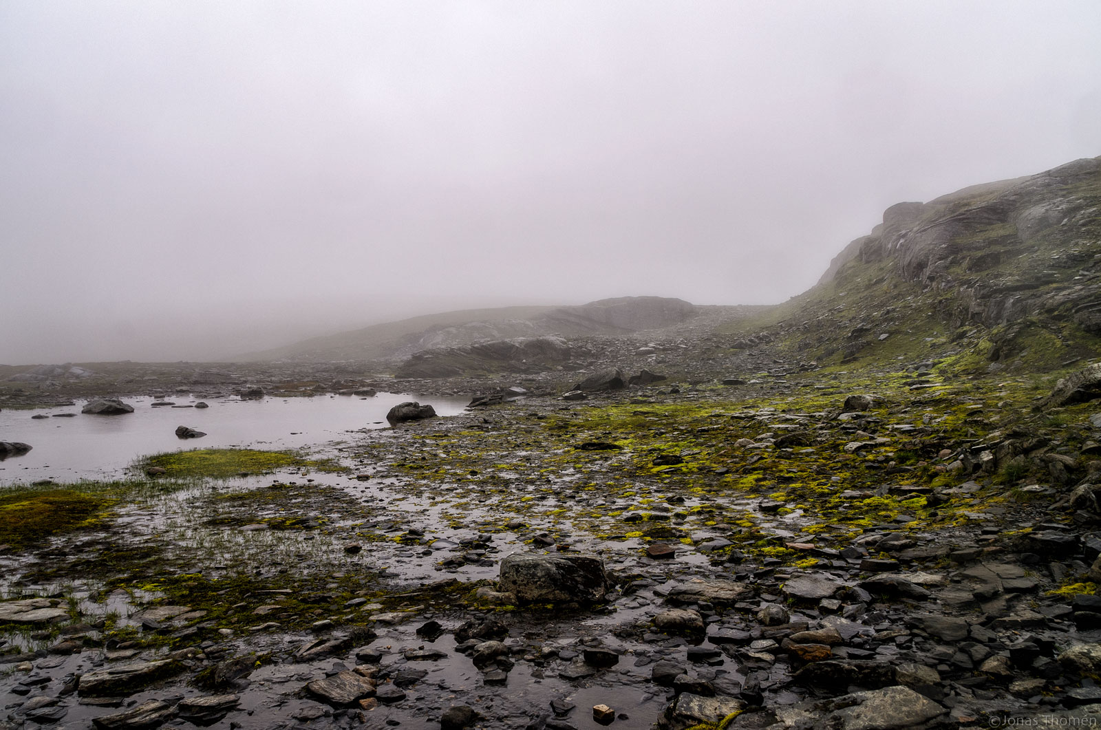 Dimma på kalfjället, Jämtlandstriangeln